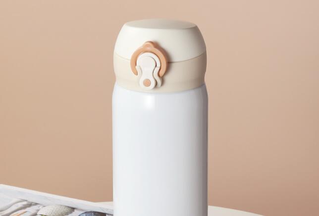 不銹鋼保溫杯內不能裝的液體飲料有哪些