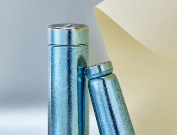 新買(mǎi)的保溫杯壺如何去掉氣味?