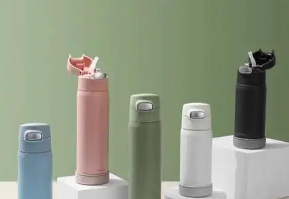 保溫杯不僅僅可以保溫也可以保冷